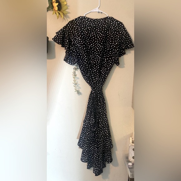 Max Studio Patterned Ruffle Wrap Midi Dress New with tags size M - Picture 3 of 16